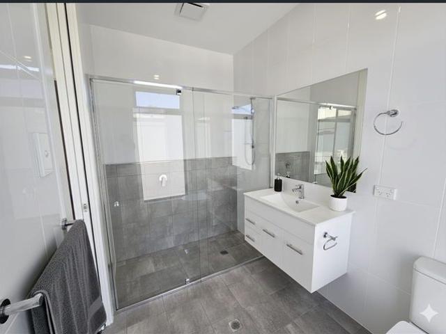 Townhouse for rent in Horseshoe Creek, South Australia