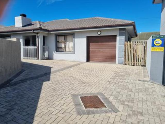 House for sale in Mossel Bay, Garden Route District Municipality