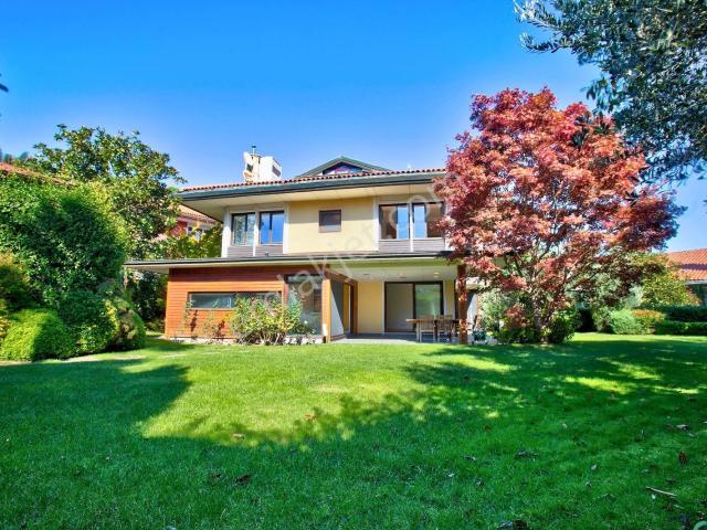 Çayırbaşı Mahallesi, Sarıyer içerisinde satılık Villa