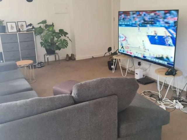 Room for rent in Camerons Creek, Victoria