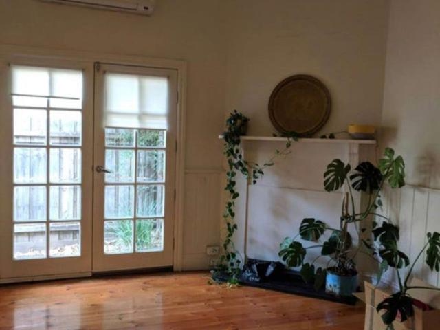 Room for rent in Camerons Creek, Victoria