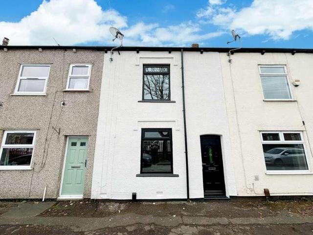 House for rent in Westhoughton, Lee Bank