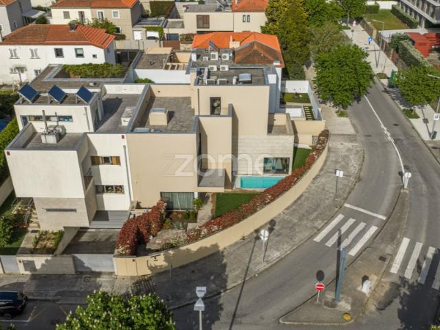 Escritório alugar em Porto, Lordelo Do Ouro