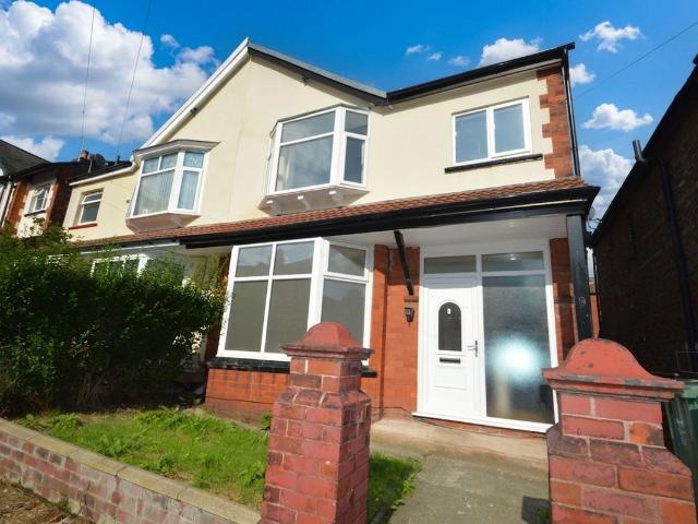 House for rent in Sedgley Park, Bury