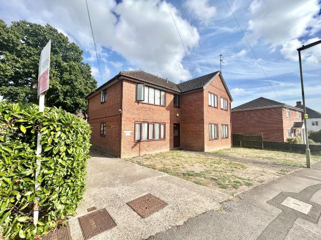 Apartment for rent in Helford, Hampshire