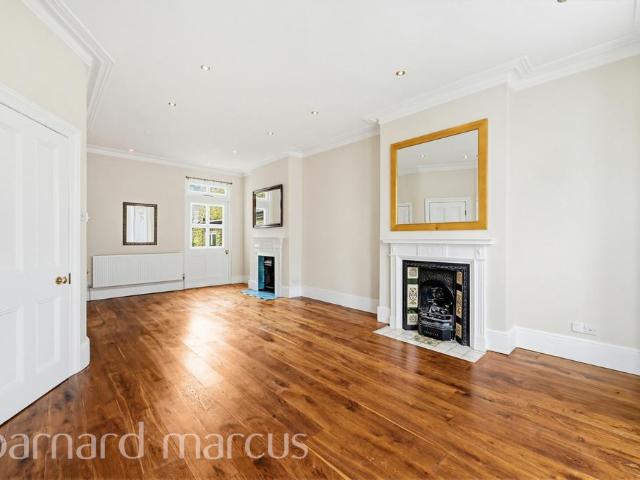 House for rent in West Kensington, Greater London