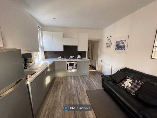 House for rent in West Kensington, Greater London