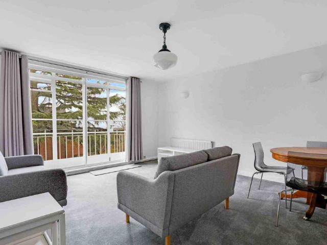 Apartment for rent in London Borough of Lewisham, Forest Hill