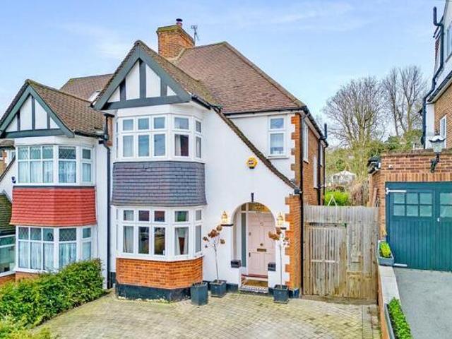 House for sale in Debden Green, Epping