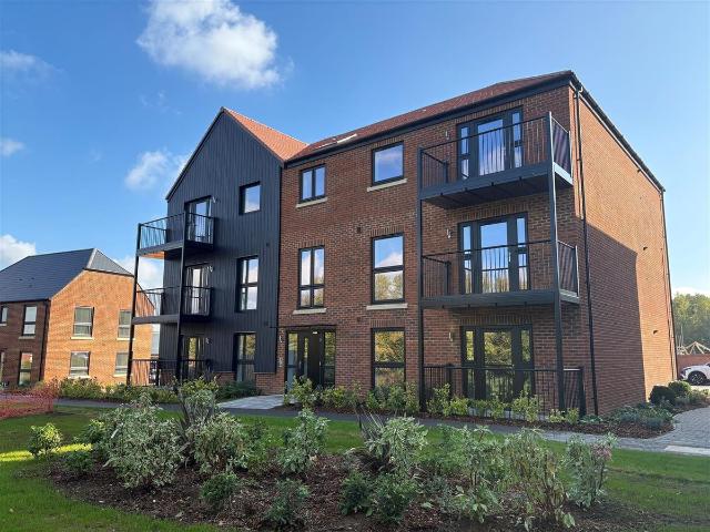 Apartment for rent in Kings Hill Business Park, Tonbridge and Malling