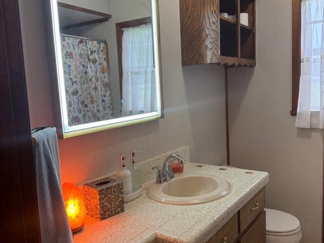 Room for rent in Gilchrist, Texas