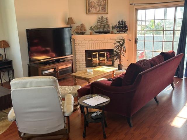 Room for rent in Redondo Beach, California