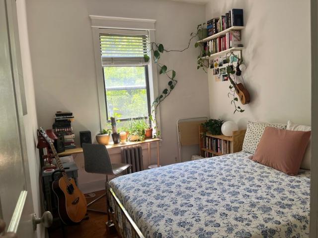 Room for rent in Arverne, New York