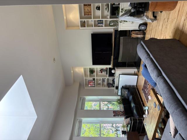 Room for rent in Mid-North District, Chicago