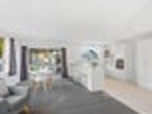 House for sale in Chaslands, Canterbury