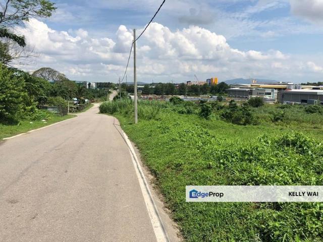 Warehouse for sale in Seelong, Kulai
