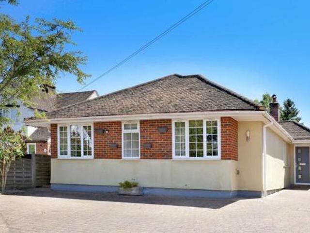 House for sale in Beaconsfield, Penn Bottom