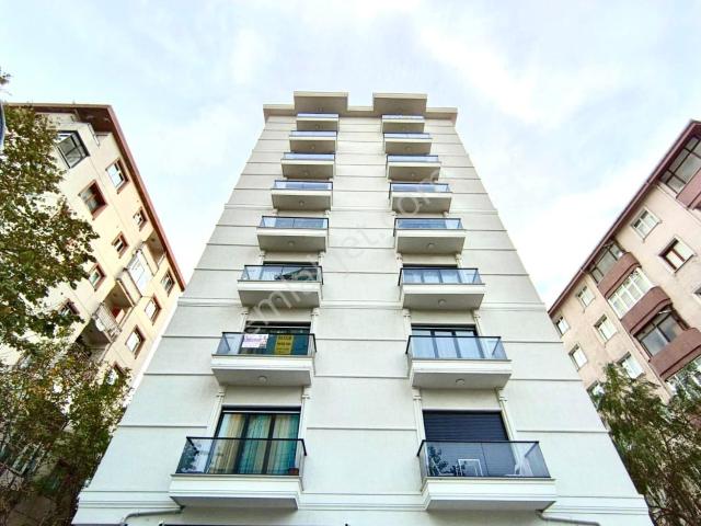 Kadiköy, İstanbul içerisinde kiralık mülk