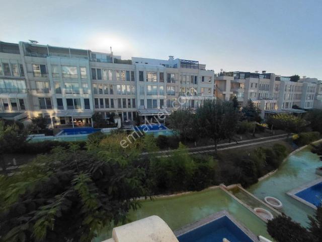 Ümraniye, İstanbul içerisinde satılık Villa