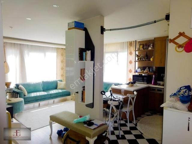 İnönü Mahallesi, Küçükçekmece içerisinde satılık Residence