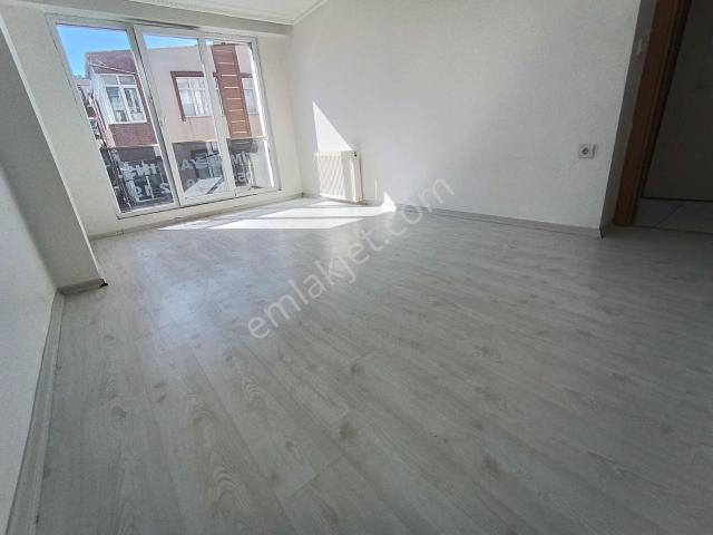 İnönü Mahallesi, Küçükçekmece içerisinde kiralık mülk