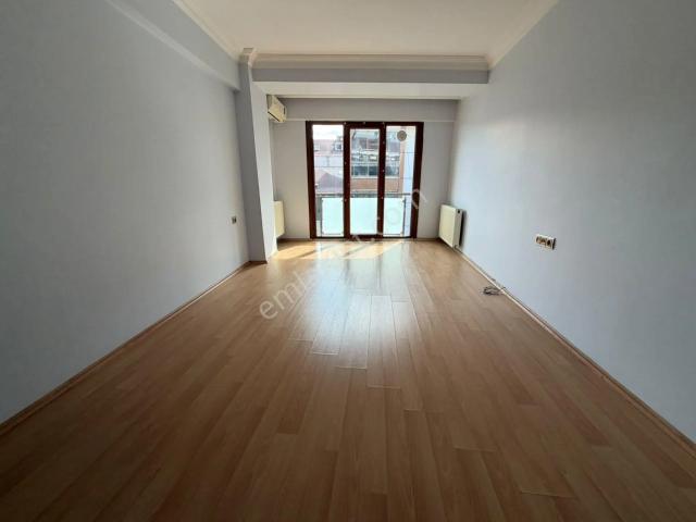 Sefaköy, Küçükçekmece içerisinde satılık mülk