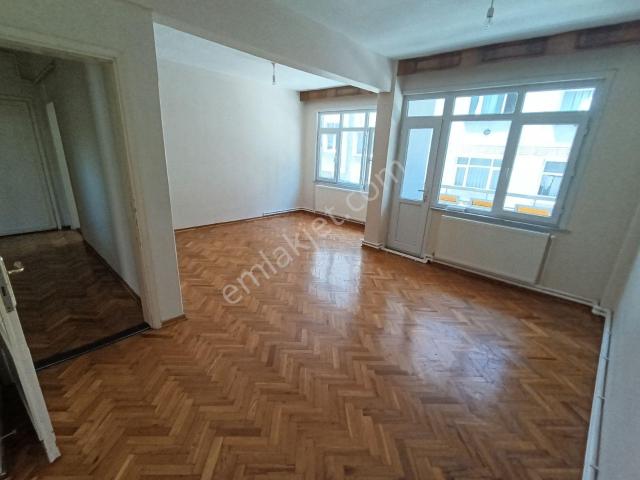Küçükçekmece, İstanbul içerisinde kiralık mülk