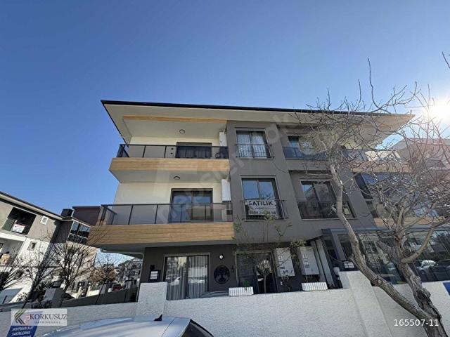Camikebir Mahallesi, Seferihisar içerisinde satılık mülk