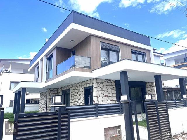 Bengiler Mahallesi, Seferihisar içerisinde satılık Villa