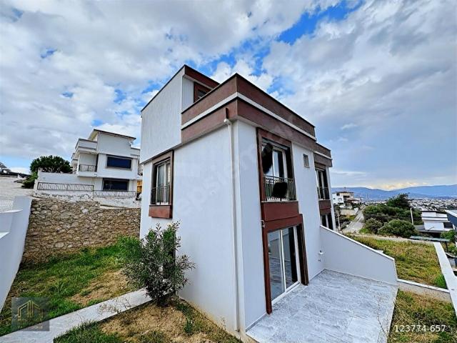 Seferihisar, İzmir içerisinde satılık Villa