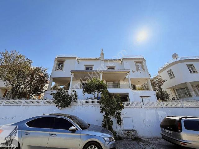 Seferihisar, İzmir içerisinde satılık Villa