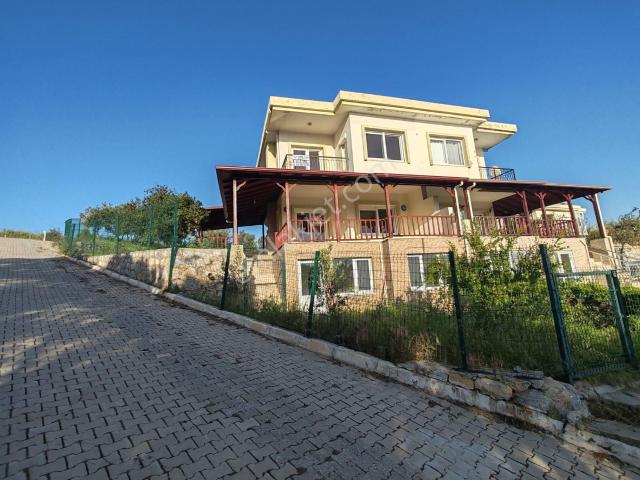 Seferihisar, İzmir içerisinde kiralık Villa