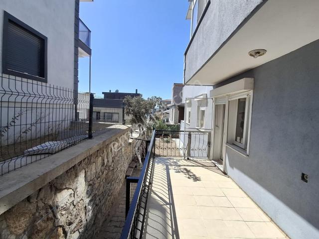 Camikebir Mahallesi, Seferihisar içerisinde kiralık mülk