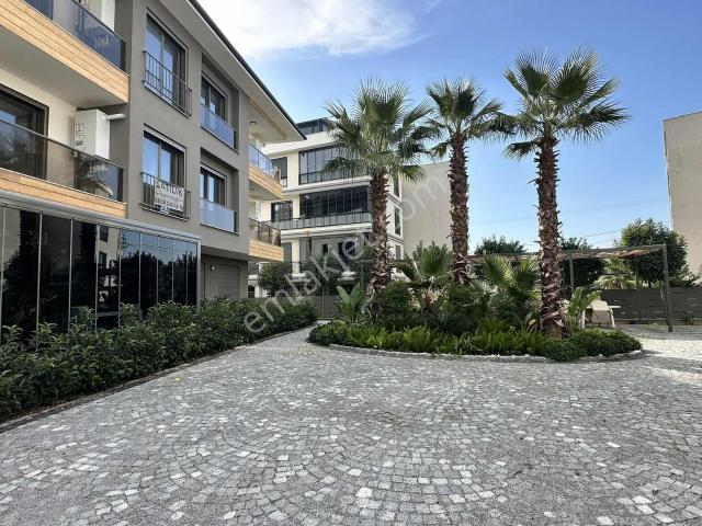 Camikebir Mahallesi, Seferihisar içerisinde satılık mülk