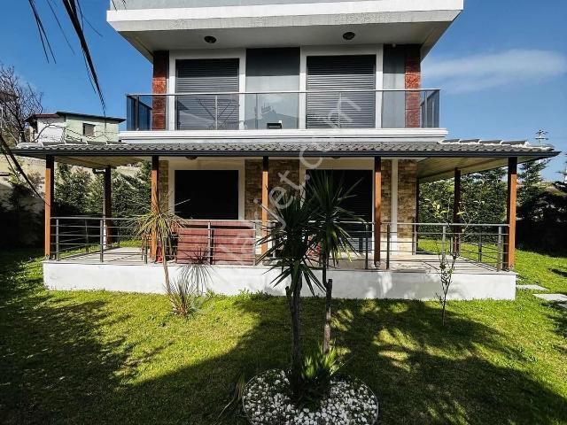 Seferihisar, İzmir içerisinde satılık Villa