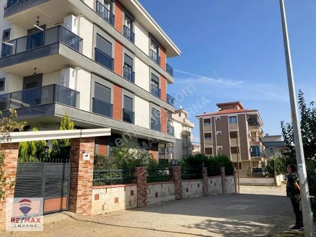 Çolak İbrahim Bey Mahallesi, Seferihisar içerisinde kiralık mülk