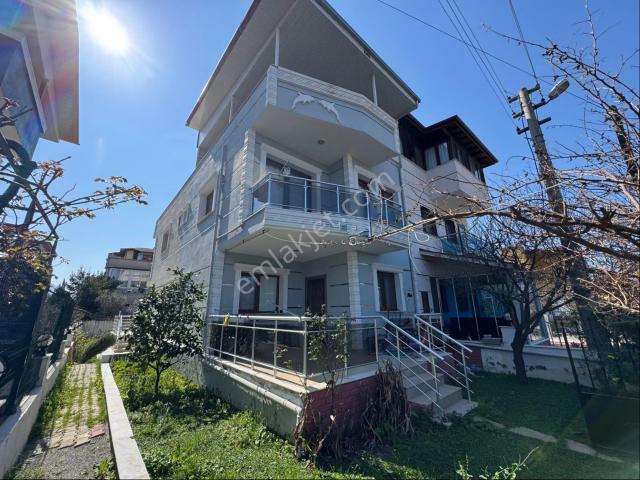 Seferihisar, İzmir içerisinde satılık Villa