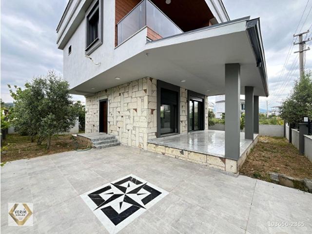 İzmir Merkez içerisinde satılık Villa
