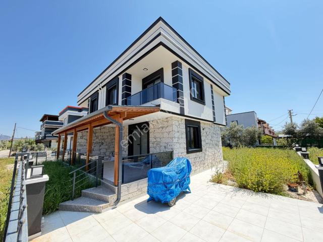 Seferihisar, İzmir içerisinde satılık Dükkan