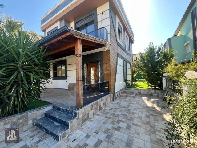 Payamlı Mahallesi, Seferihisar içerisinde satılık Villa
