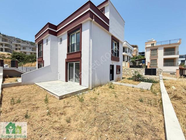 Seferihisar, İzmir içerisinde satılık Villa