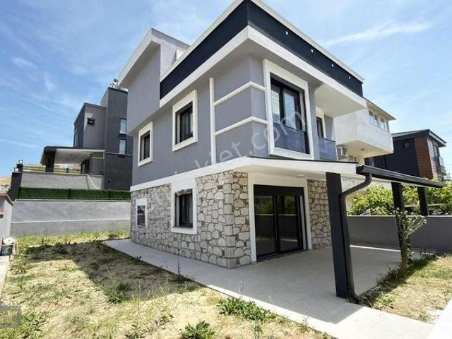 Seferihisar, İzmir içerisinde satılık Villa