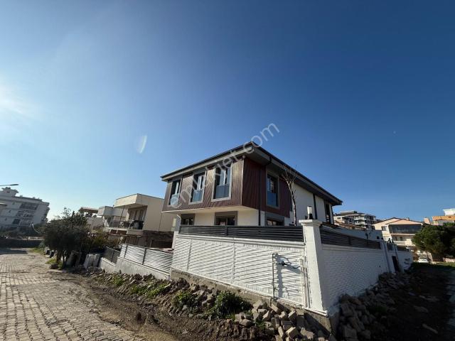Seferihisar, İzmir içerisinde satılık Villa