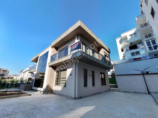 Seferihisar, İzmir içerisinde satılık Villa