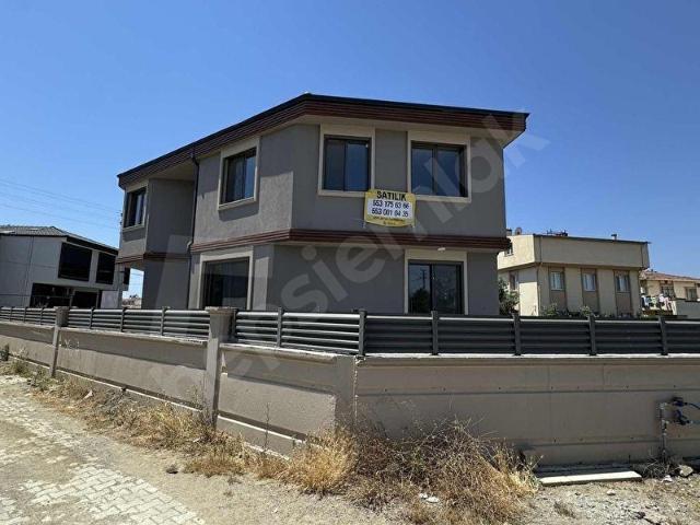 Seferihisar, İzmir içerisinde satılık Villa