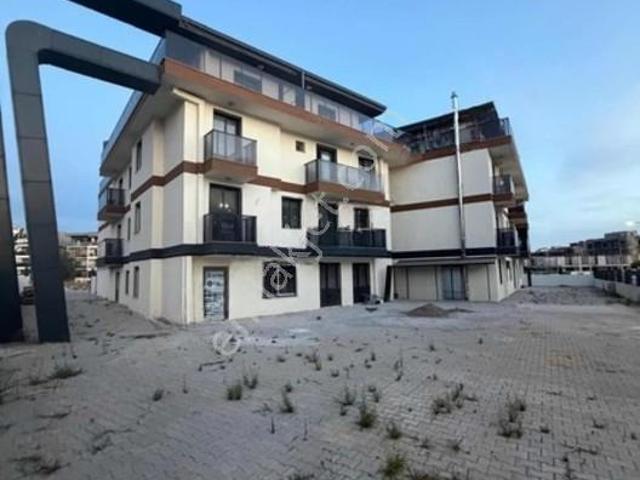 Çolak İbrahim Bey Mahallesi, Seferihisar içerisinde kiralık mülk