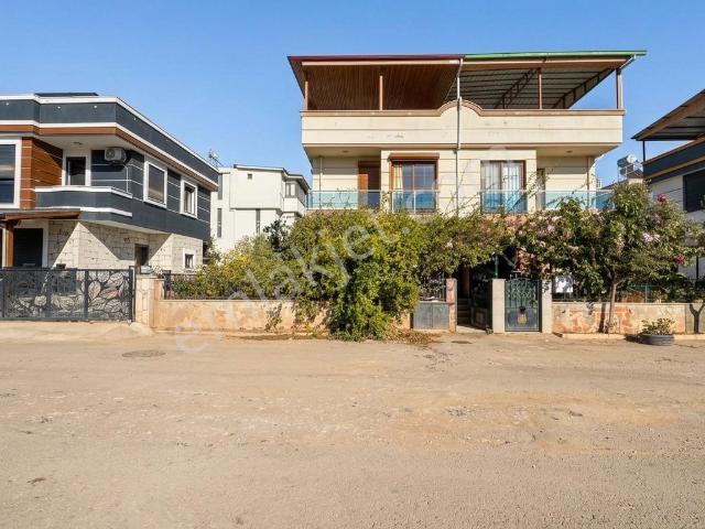 Payamlı Mahallesi, Seferihisar içerisinde satılık Villa