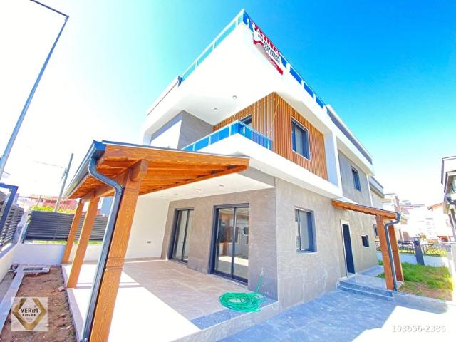 İzmir Merkez içerisinde satılık Villa