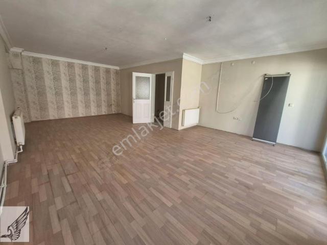 Seferihisar, İzmir içerisinde kiralık mülk