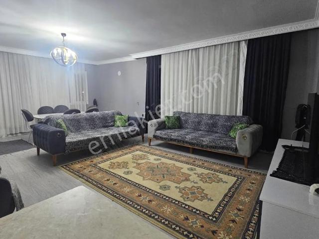 Seferihisar, İzmir içerisinde kiralık mülk
